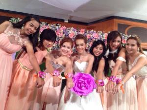 ชุดราตรี เช่าที่แบมบี้ เวดดิ้ง ห้วยขวาง